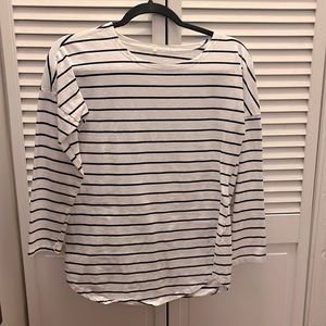 Black and white striped 7/8th sleeve